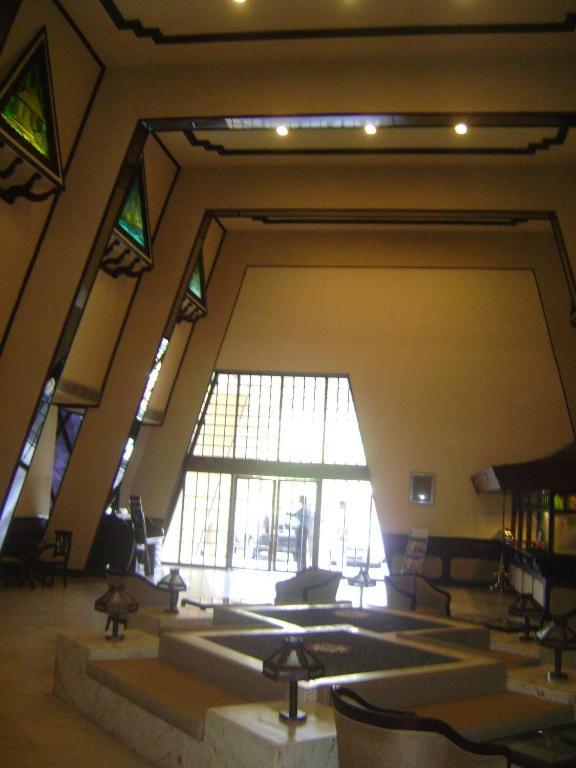 Manuelsons Malabar Palace Kozhikode Extérieur photo